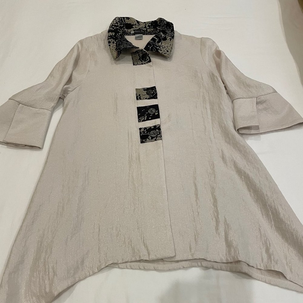 Damee, Inc line long blouse